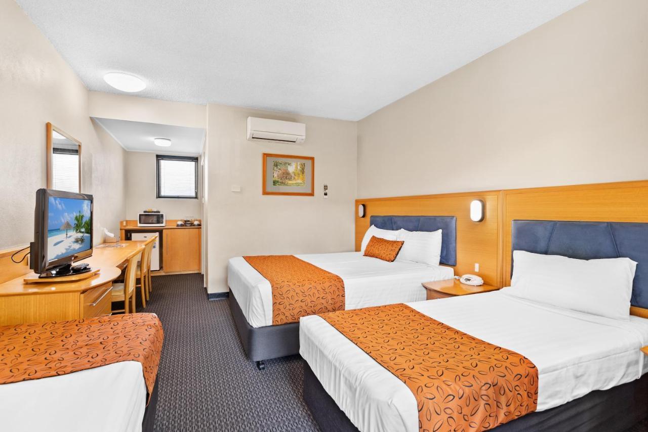Park Motor Inn Toowoomba Bagian luar foto