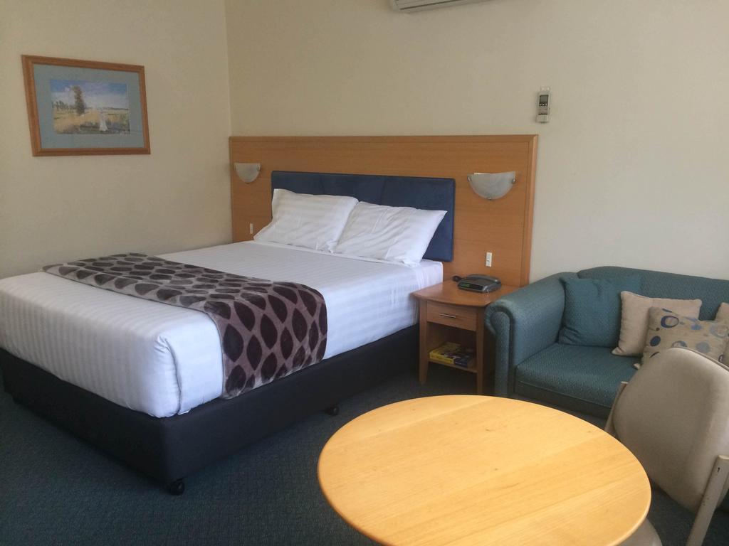 Park Motor Inn Toowoomba Ruang foto