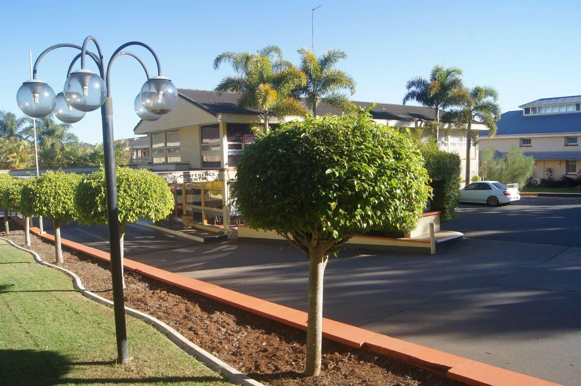 Park Motor Inn Toowoomba Bagian luar foto